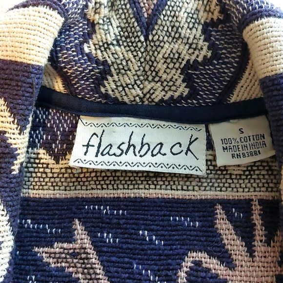 Flashback Longsleeve Bolero Jacket - Picture 4 of 5